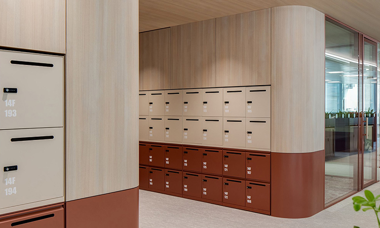 上海某金融巨鱷辦公室